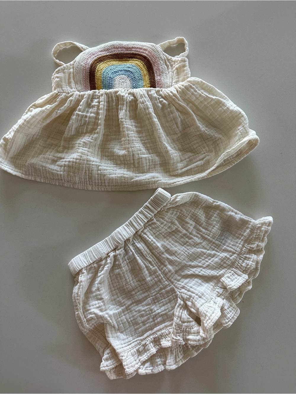 Old Navy Muslin Crochet Accent Gauze Outfit Set